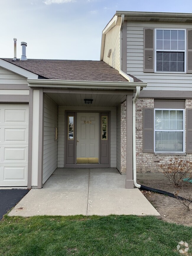 Building Photo - 245 Crestview Dr