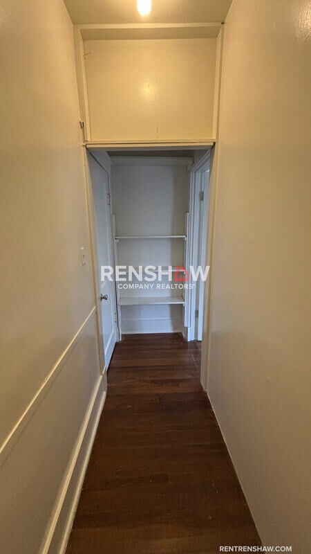 Foto del edificio - 1980 Snowden Ave