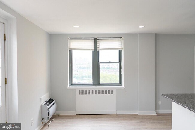 Building Photo - 2601 Pennsylvania Ave