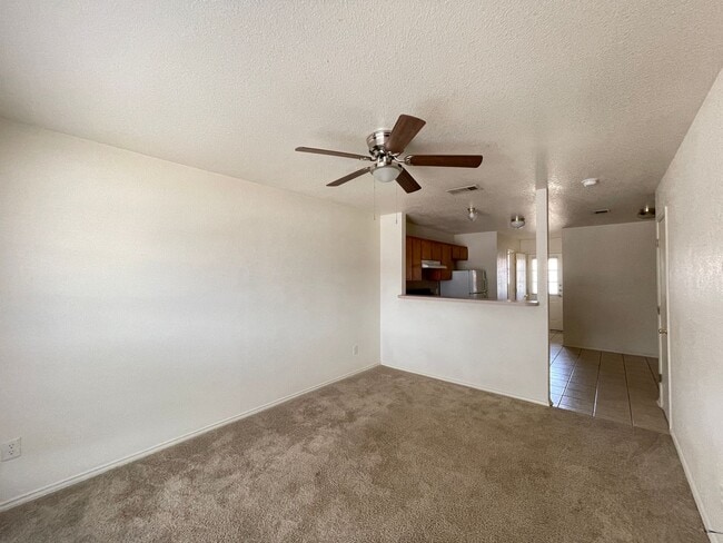 Building Photo - 4505 Deek Dr