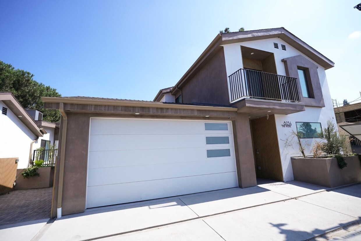 Foto del edificio - Fair Ave