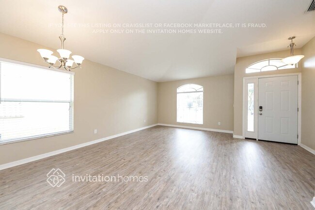 Building Photo - 745 Sedgewood Cir