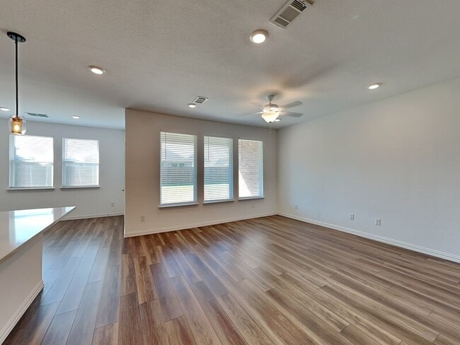 Building Photo - 1509 Gentle Crk Ln