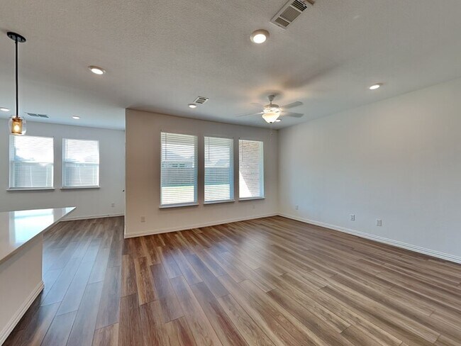 Foto del edificio - 1509 Gentle Crk Ln