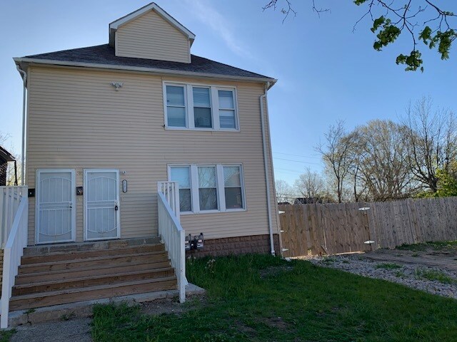 Foto principal - 15860 Linwood St