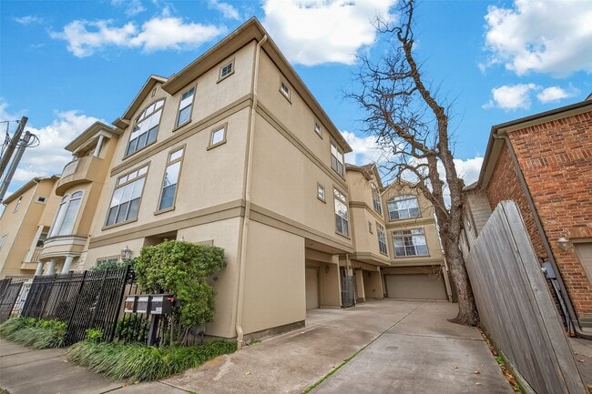 Building Photo - 5111 Inker St