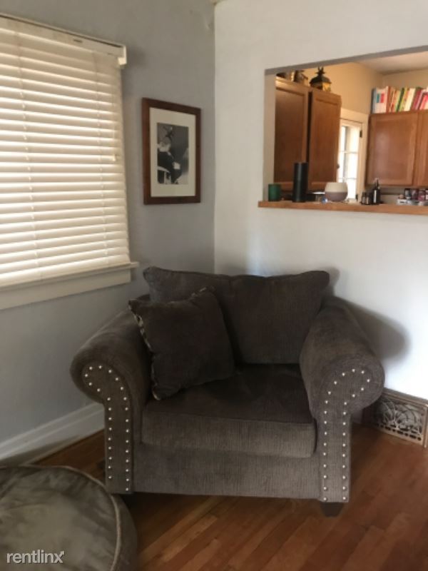 Foto del edificio - 2 br, 1 bath House - 110 S Washington St