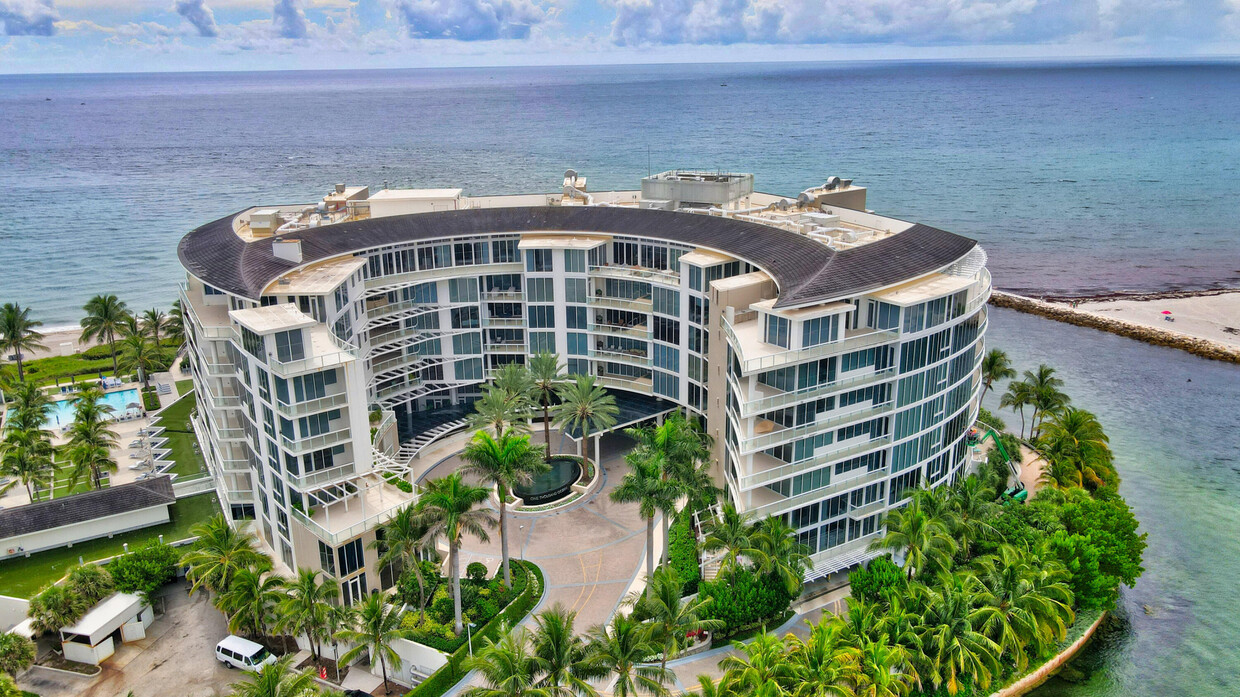 Foto principal - 1000 S Ocean Blvd