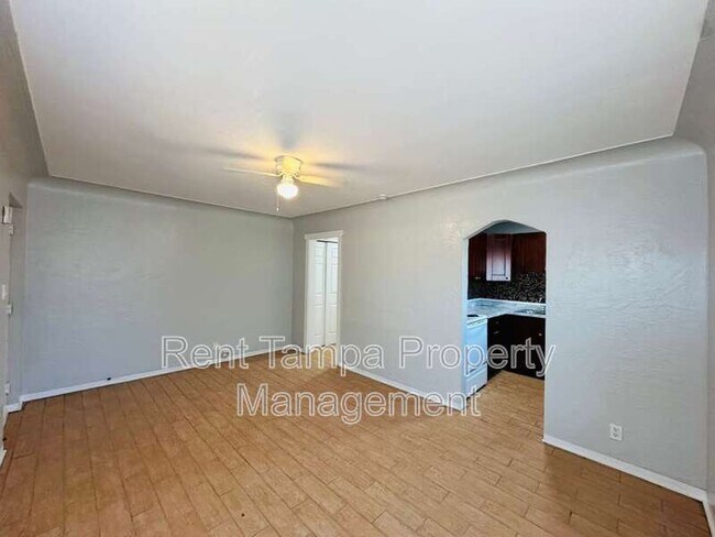 Foto del edificio - 761 22nd Ave S