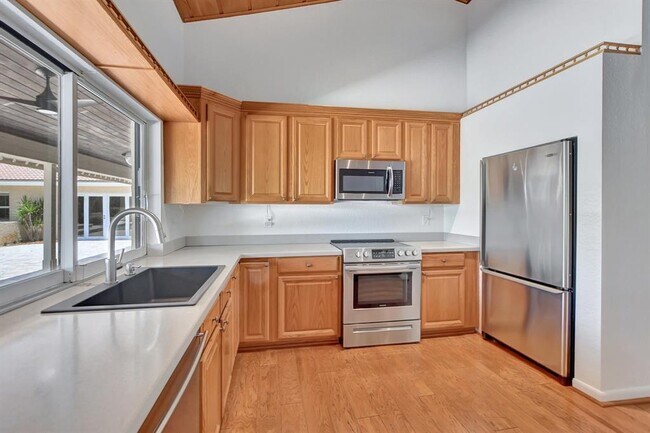 Foto del edificio - 11106 Whispering Pines Ln