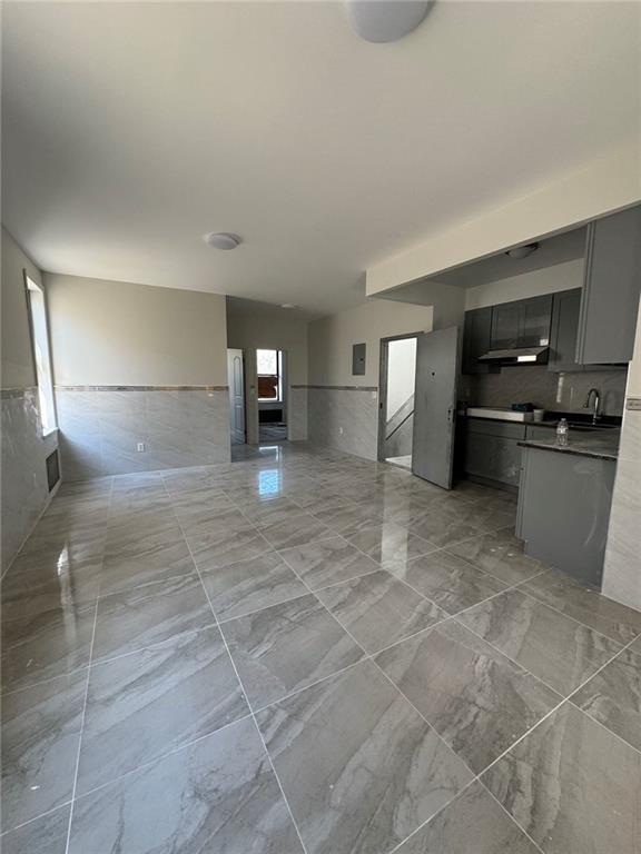 Foto principal - 652 74th St