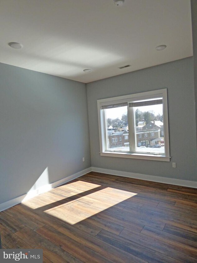 Foto principal - 6610 Germantown Ave