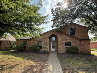 Building Photo - 5501 Whisper Glen Dr
