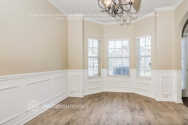 Building Photo - 9269 Grady Dr