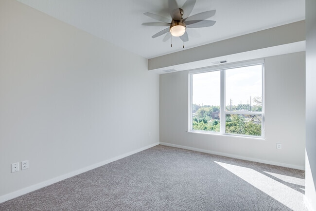 2BR, 2BA - 1211SF - C3 - Granite Works Apartments