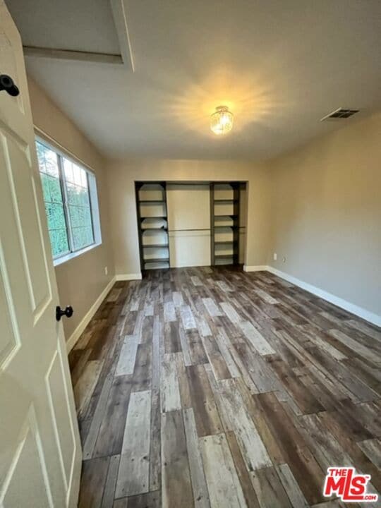 Building Photo - 13818 Bessemer St