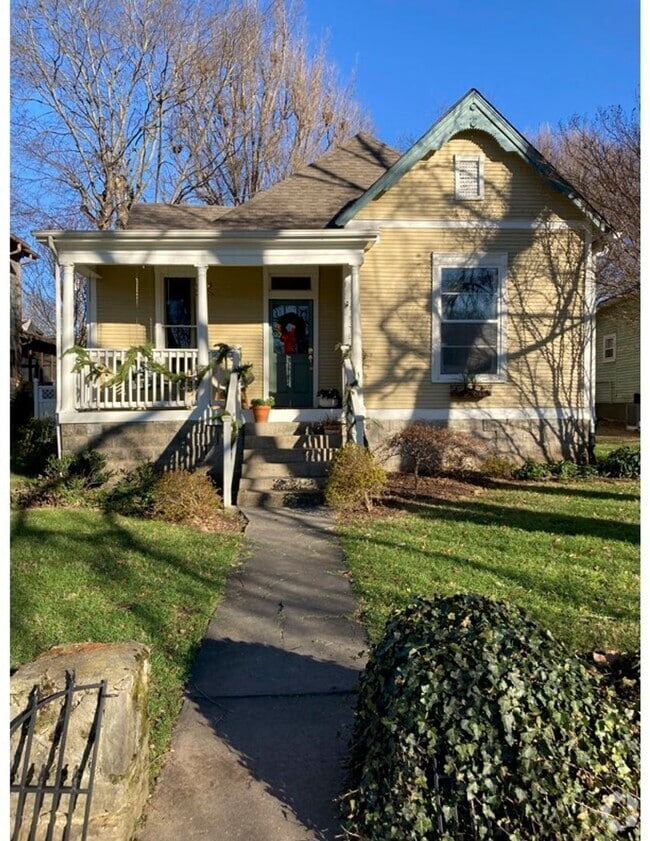 Building Photo - 4306 Nevada Ave