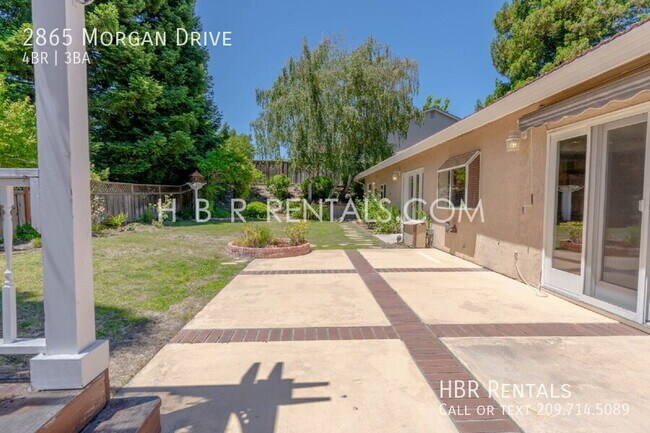 Building Photo - 2865 Morgan Dr