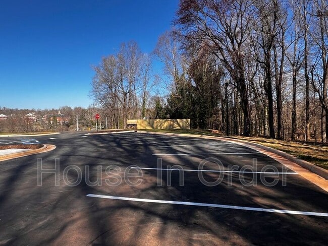 Foto del edificio - 200 Cowan St