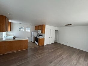 Building Photo - 9616 Glacier Creek Way