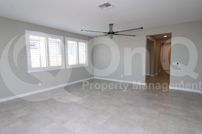 Building Photo - 25538 N 144th Ln