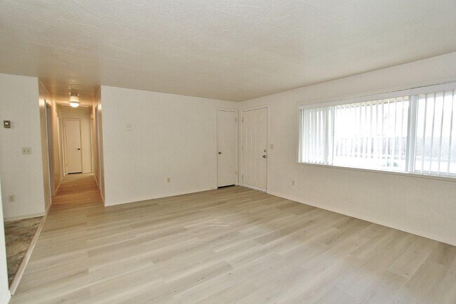 Foto del edificio - 3696 N Patricia Ln