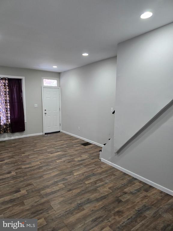 Foto del edificio - 5608 Appletree St
