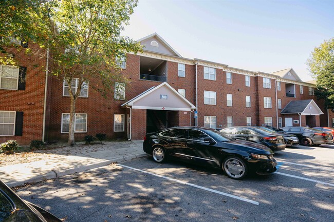Building Photo - 3000 S Adams St