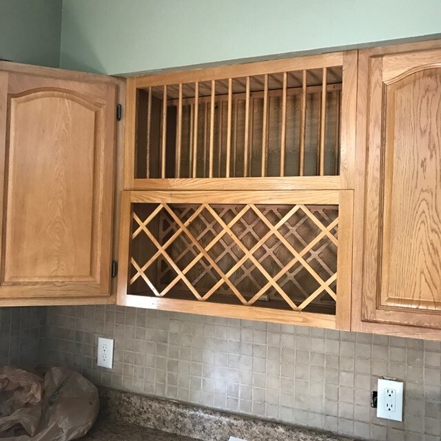 Building Photo - Great property with huge yard on small lake