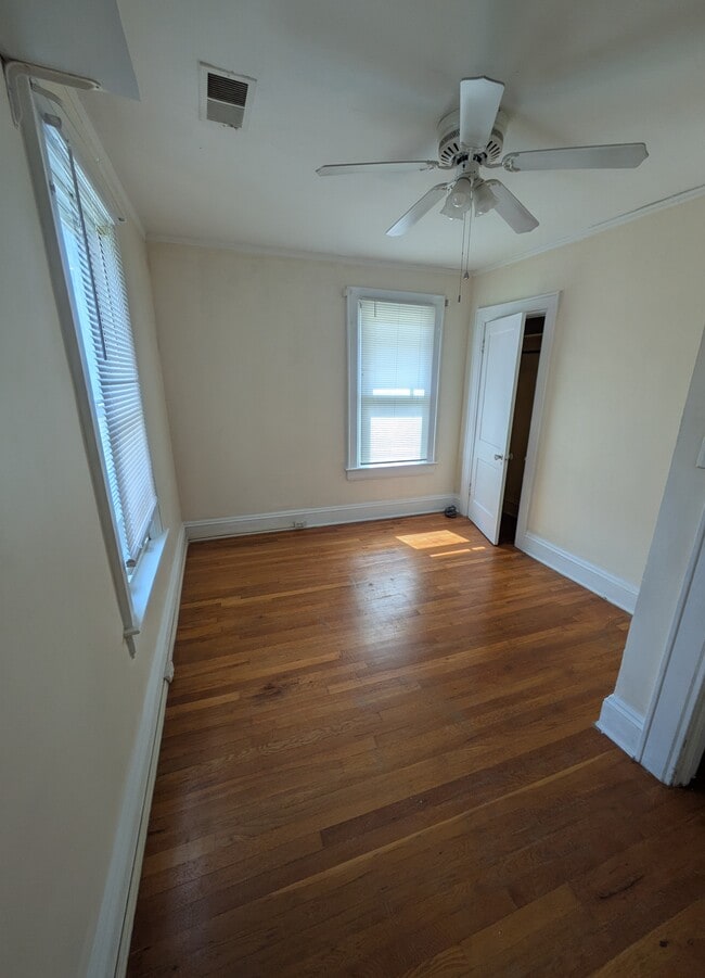 Building Photo - 808 Hunt Ave