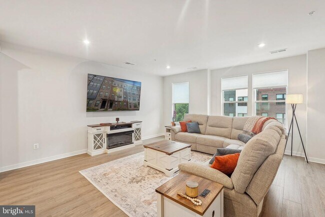 Foto del edificio - 4610 Olivine Dr