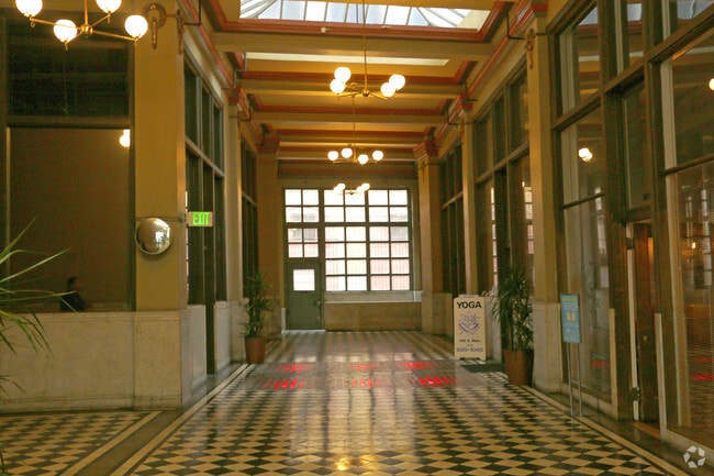 Interior Photo - San Fernando Building Lofts