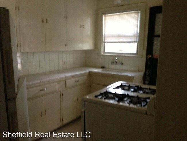 Building Photo - 2 br, 1 bath Apartment - 1904 Addison #1