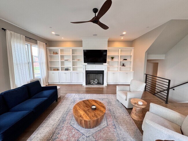 Foto del edificio - 4 Bedroom Home in Walkable East Nashville ...