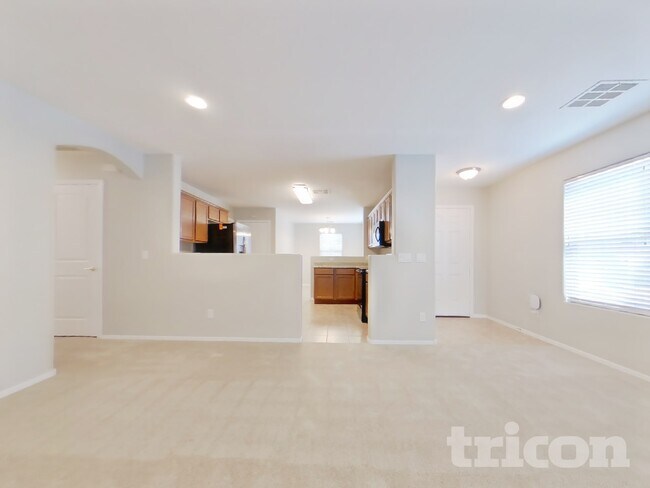 Building Photo - 3227 W Dancer Ln