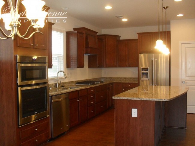 Foto del edificio - 141 Jasper Ct - Pending Lease