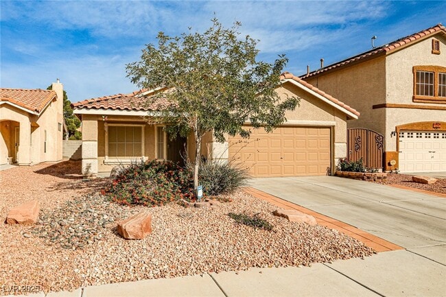 Foto del edificio - 5128 Fall Meadows Ave