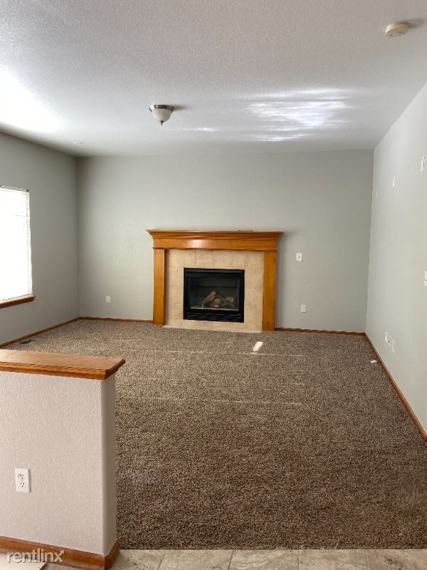 Building Photo - 4 br, 3.5 bath House - 4324 E Ravenswood Ct