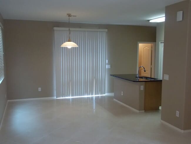 Photo - Recently Remodeled 3 bed/2.5 Bath with Washer/Dryer House