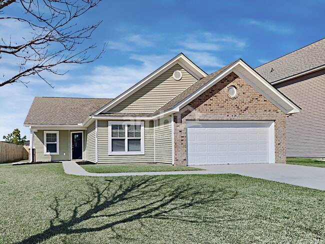 Building Photo - 129 Charlesfort Way