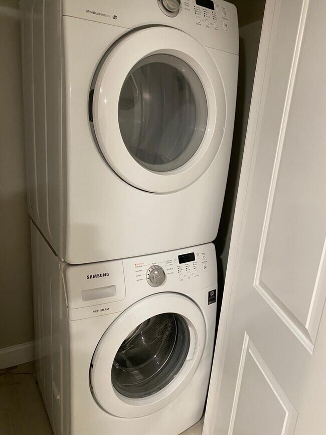 unit 1 - 725 N 17th St