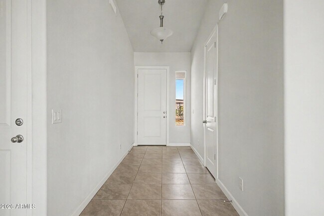 Foto del edificio - 13316 S 190th Ave