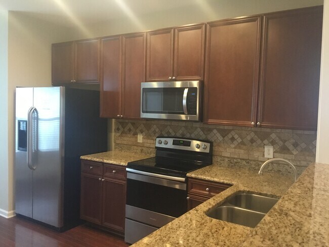 Foto del edificio - 3204 Neuse Crossing Dr
