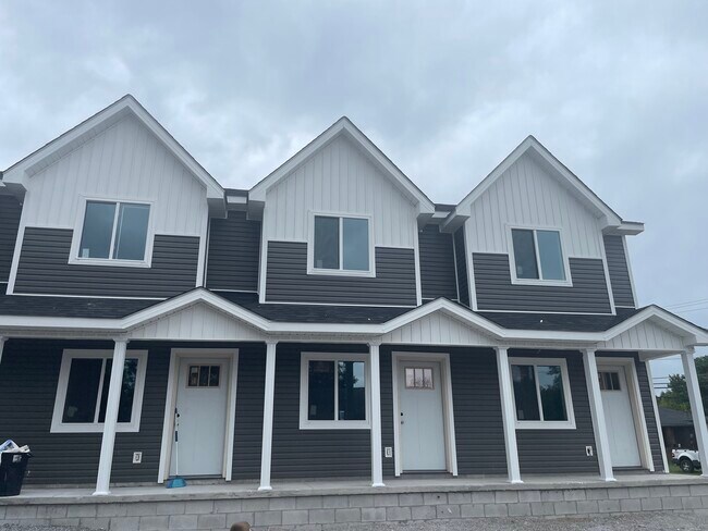 Foto del edificio - 1055 Gordon Hill Pike