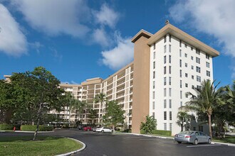 Building Photo - 3051 N Course Dr