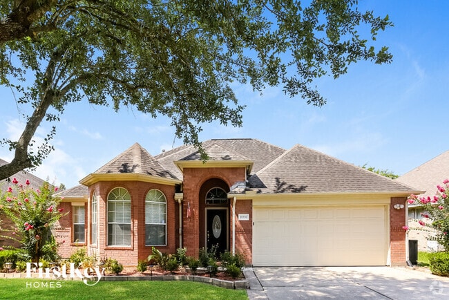 Building Photo - 10330 Claybrook Dr