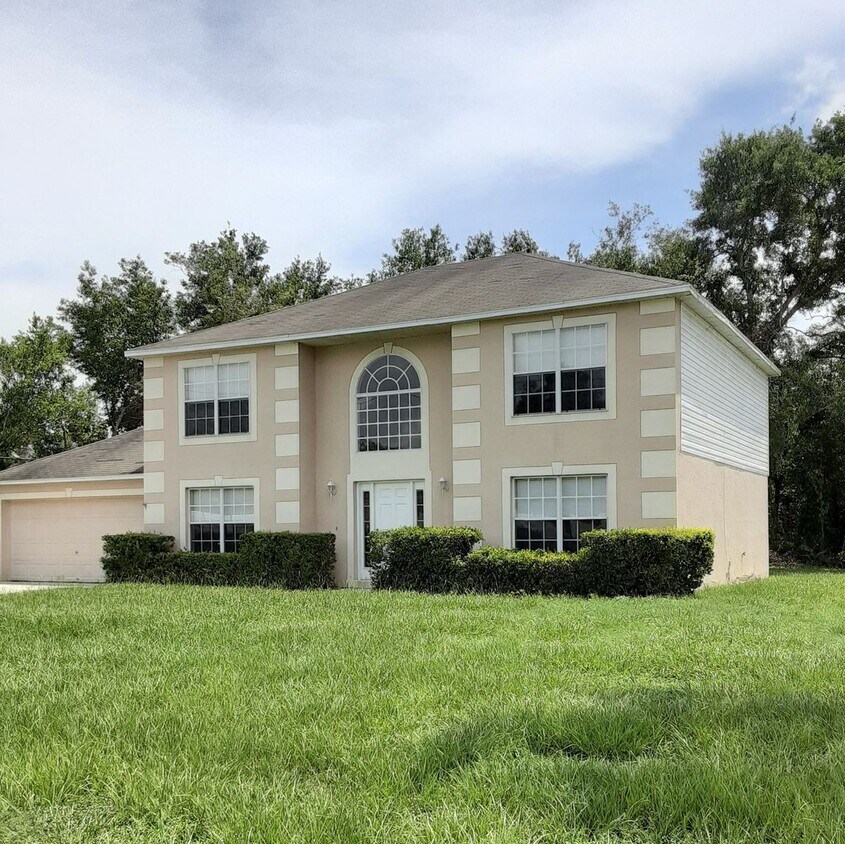 Primary Photo - Beautiful 4 Bedroom