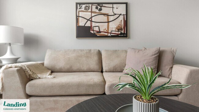 Foto del edificio - 1010 Enclave Blvd