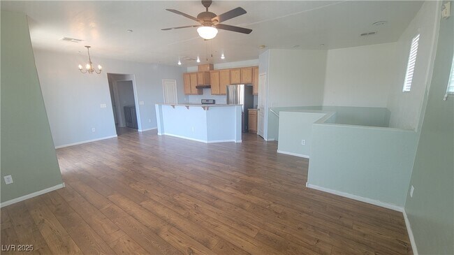 Foto del edificio - 4350 Westbury Square St