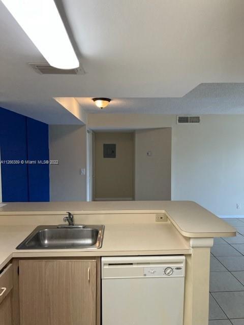 Building Photo - 10749 Cleary Blvd